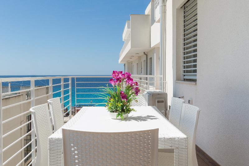 Spuma Di Mare Aparthotel Gallipoli Εξωτερικό φωτογραφία