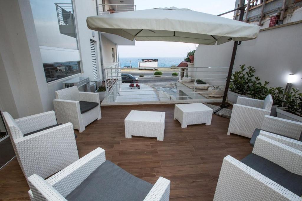 Spuma Di Mare Aparthotel Gallipoli Εξωτερικό φωτογραφία