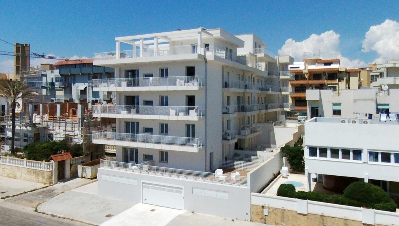 Spuma Di Mare Aparthotel Gallipoli Εξωτερικό φωτογραφία