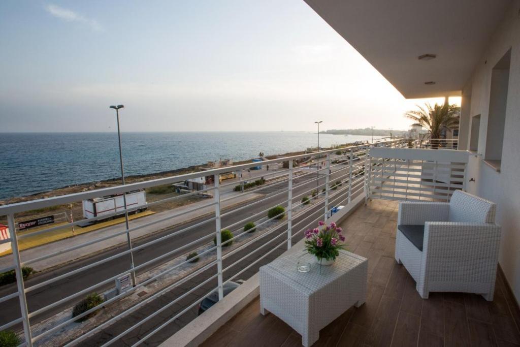 Spuma Di Mare Aparthotel Gallipoli Εξωτερικό φωτογραφία