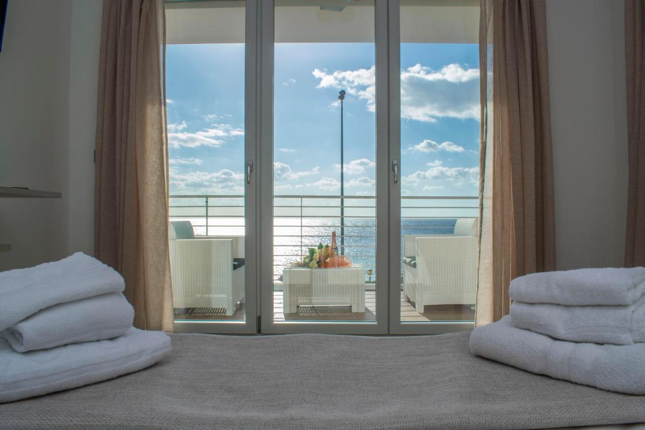 Spuma Di Mare Aparthotel Gallipoli Εξωτερικό φωτογραφία